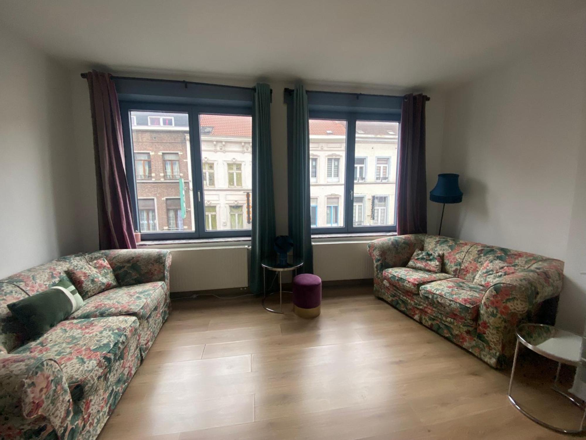 The Bachelor Backpacker Spot Apartamento Bruselas Exterior foto